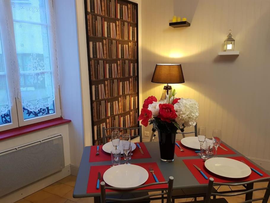 Le Refuge Des Corderies Apartment Blois Exterior foto